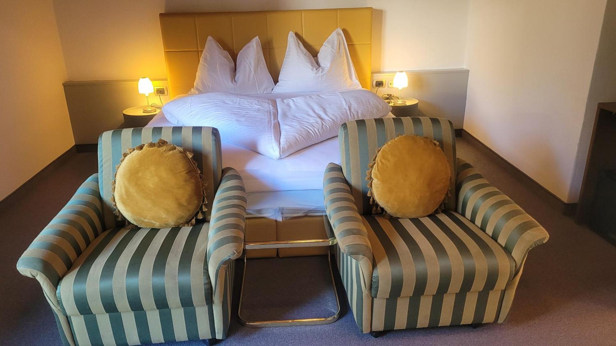 Hotel Schoenbrunn メラーノ エクステリア 写真